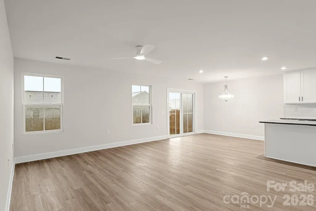 4238 Mackinnon Drive Charlotte NC 28214