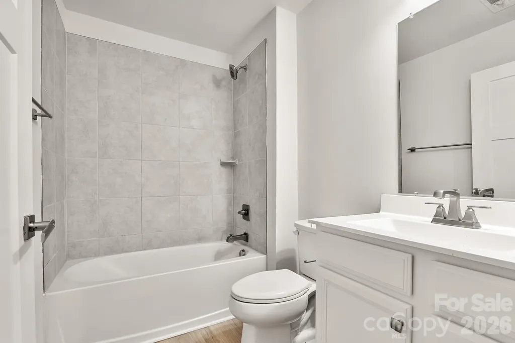 4238 Mackinnon Drive Charlotte NC 28214