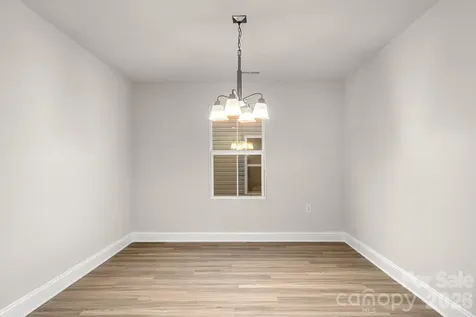 4238 Mackinnon Drive Charlotte NC 28214