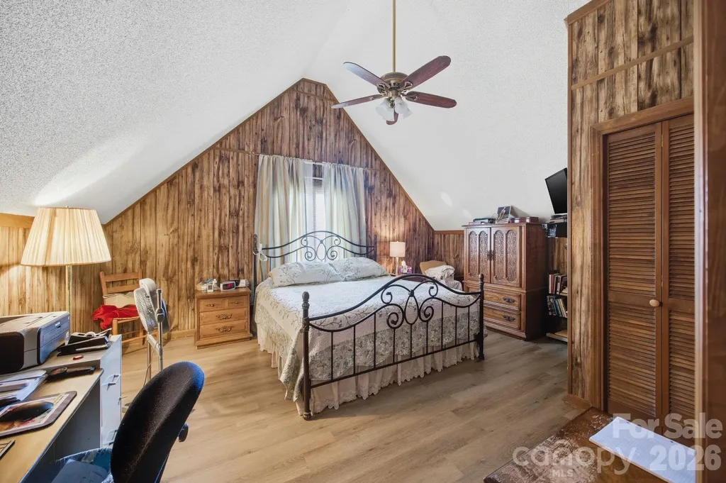 220 Shoreline Loop Mooresville NC 28117