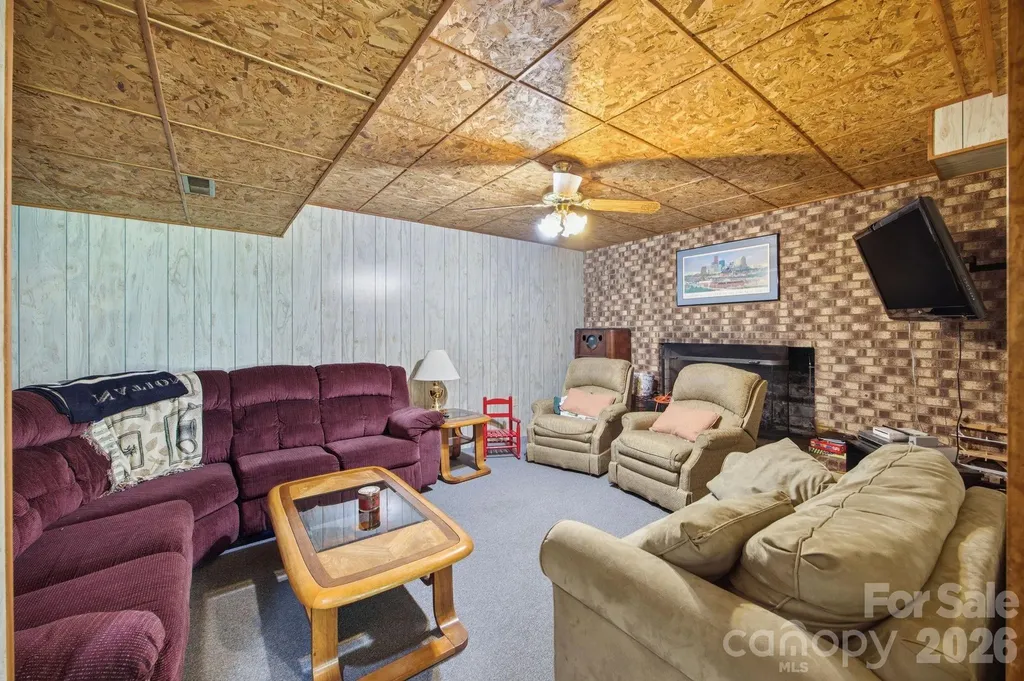 220 Shoreline Loop Mooresville NC 28117