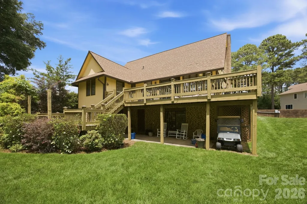 220 Shoreline Loop Mooresville NC 28117
