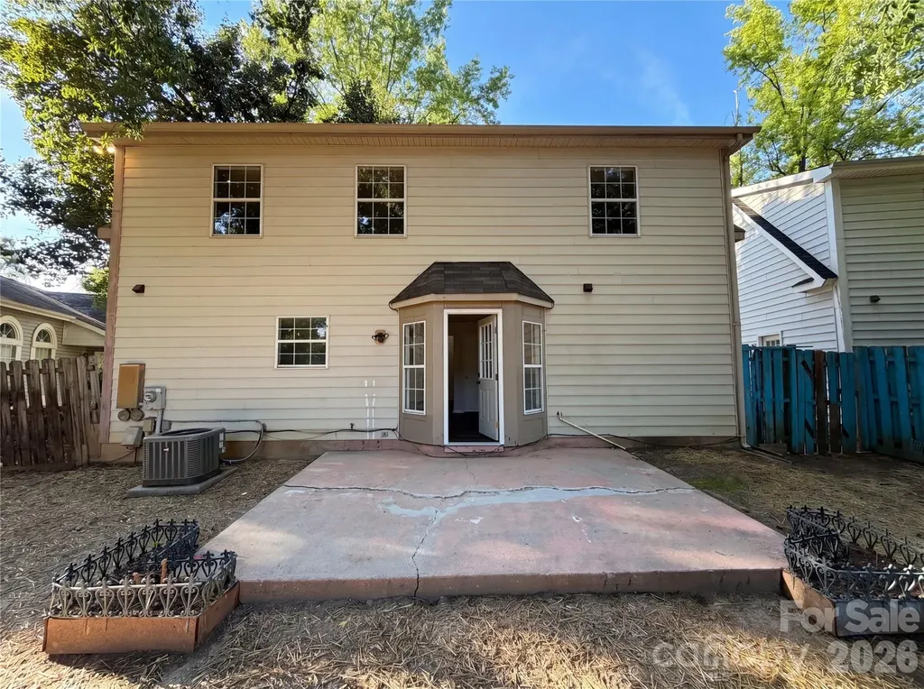 4720 Topsail Court Charlotte NC 28212
