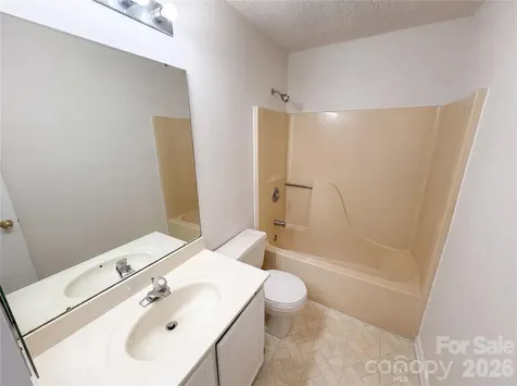 4720 Topsail Court Charlotte NC 28212