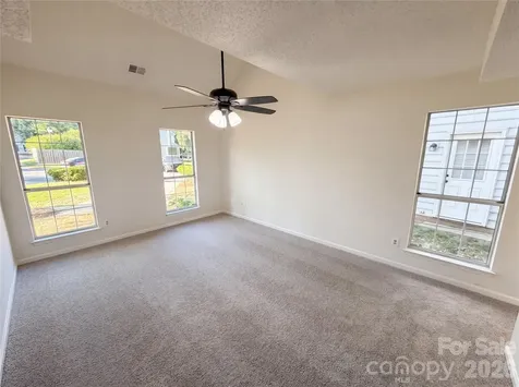 4720 Topsail Court Charlotte NC 28212