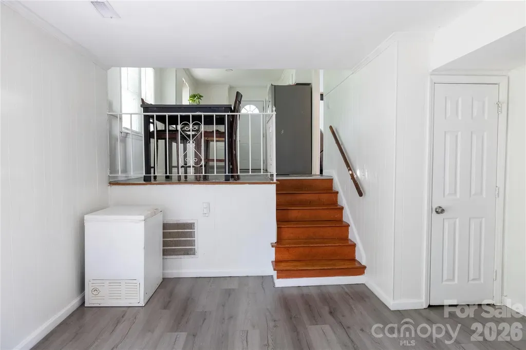 2545 Cedarwild Road Charlotte NC 28212