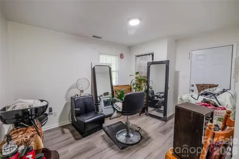 2545 Cedarwild Road Charlotte NC 28212