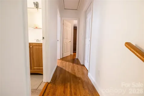 2545 Cedarwild Road Charlotte NC 28212