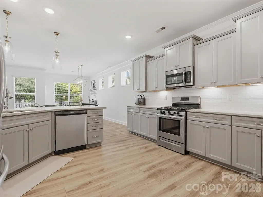 6024 Hampstead Pond Lane Matthews NC 28105