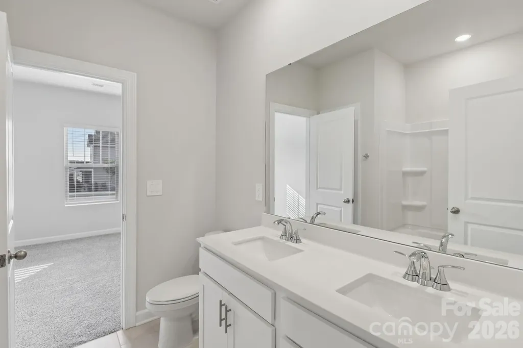2457 Chartwell Street Stanley NC 28164