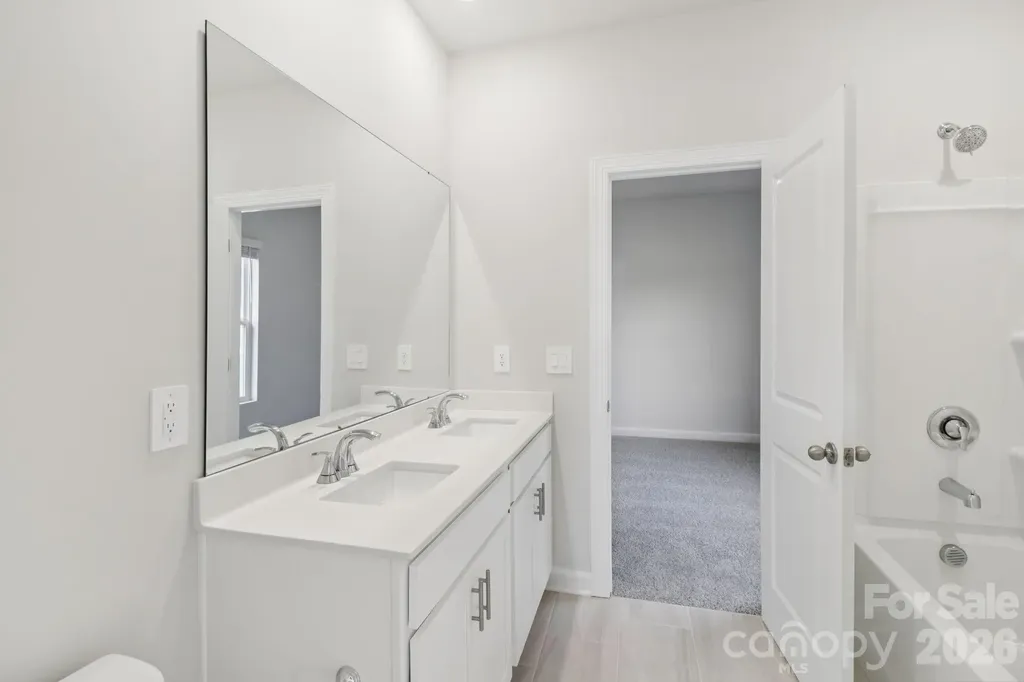 2457 Chartwell Street Stanley NC 28164