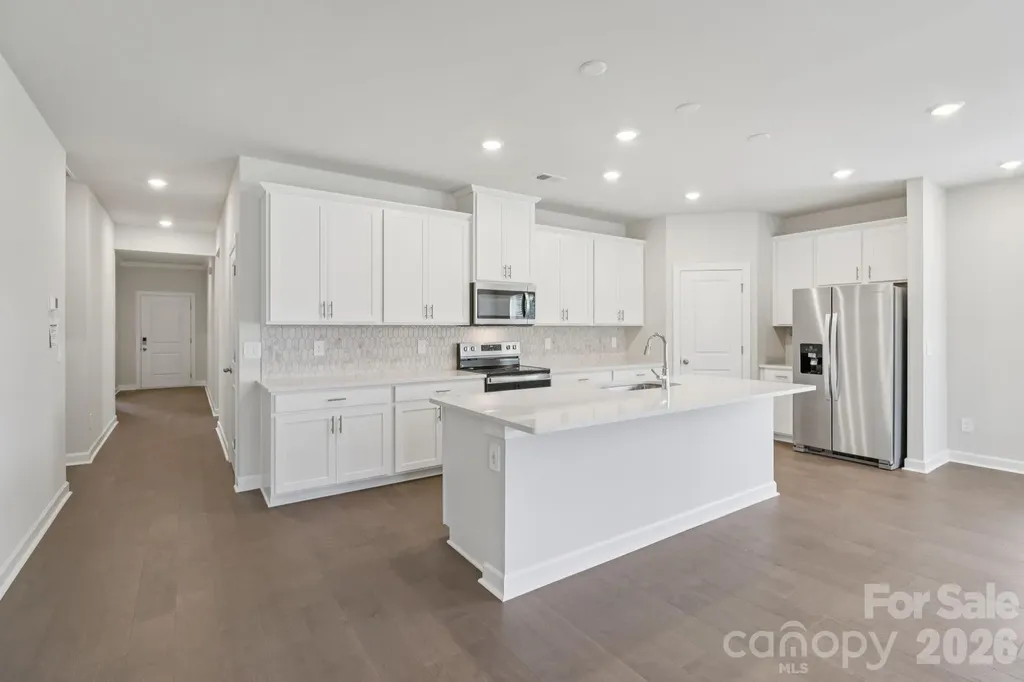 2457 Chartwell Street Stanley NC 28164