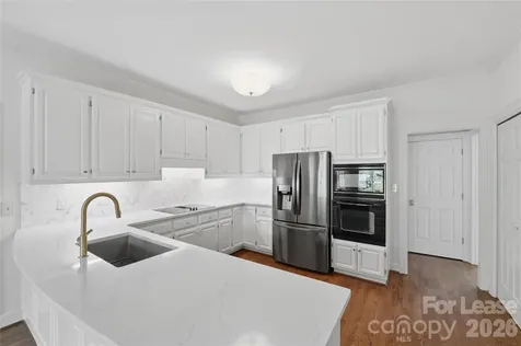 5906 Sharon Hills Road Charlotte NC 28210