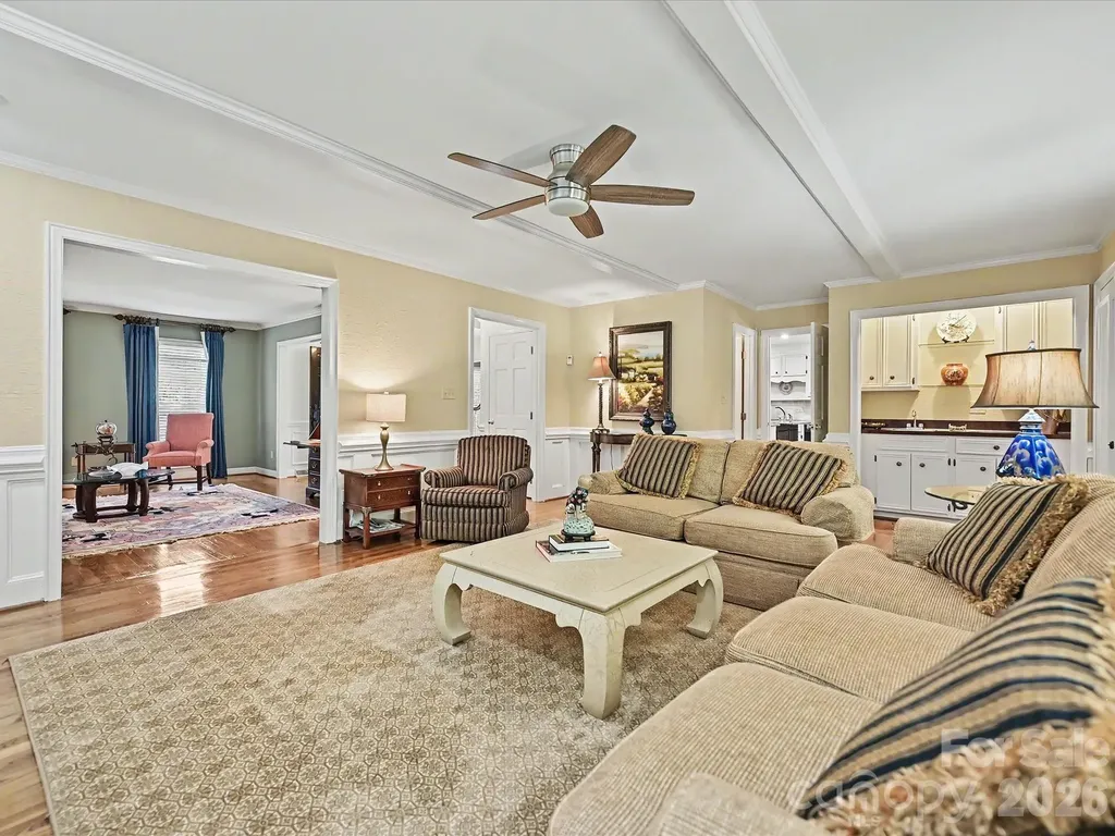 7933 Sunnyvale Lane Charlotte NC 28210