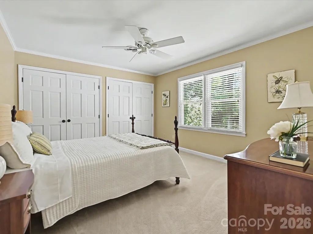 7933 Sunnyvale Lane Charlotte NC 28210