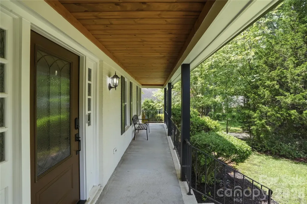 5910 Grosner Place Charlotte NC 28211
