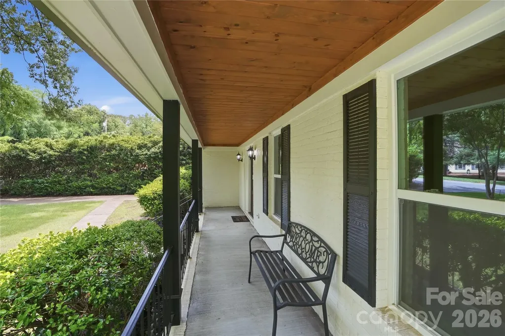 5910 Grosner Place Charlotte NC 28211