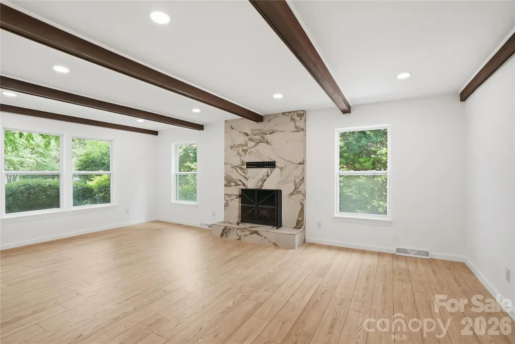 5910 Grosner Place Charlotte NC 28211