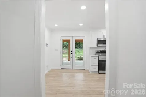 5910 Grosner Place Charlotte NC 28211