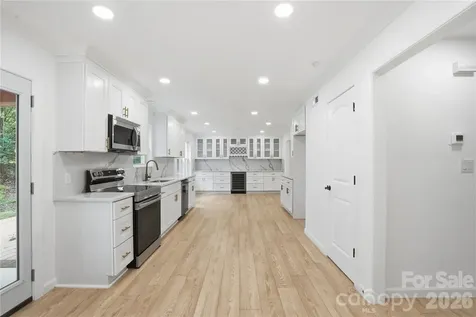 5910 Grosner Place Charlotte NC 28211