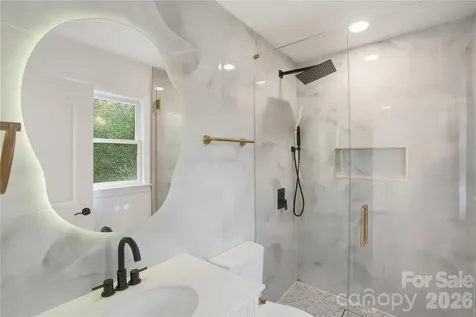 5910 Grosner Place Charlotte NC 28211