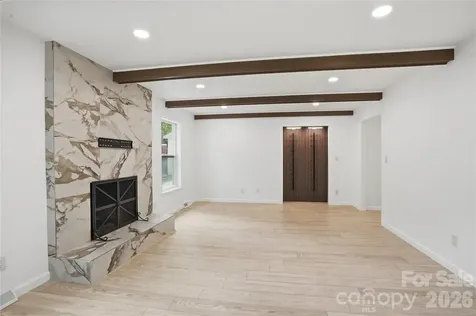 5910 Grosner Place Charlotte NC 28211
