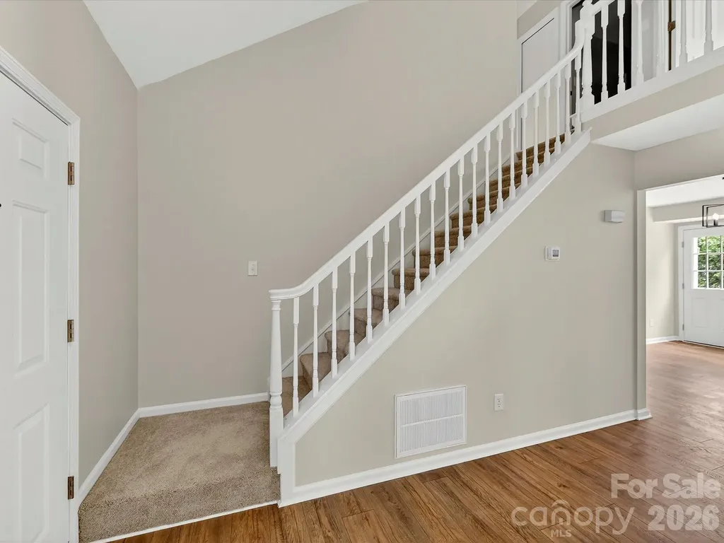 9716 Pernell Lane Charlotte NC 28213