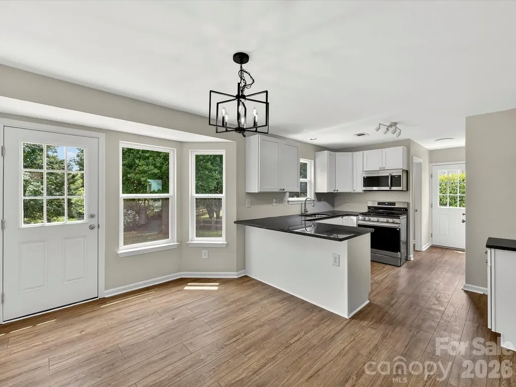 9716 Pernell Lane Charlotte NC 28213