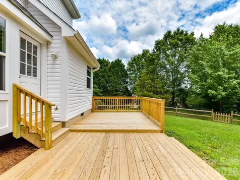 9716 Pernell Lane Charlotte NC 28213