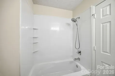 6727 Glenmoor Drive Charlotte NC 28214
