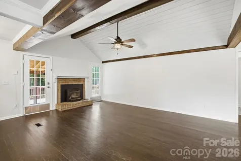 6727 Glenmoor Drive Charlotte NC 28214