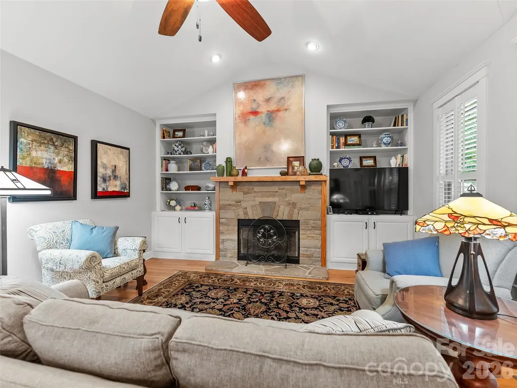 151 Monarch Road Hendersonville NC 28739
