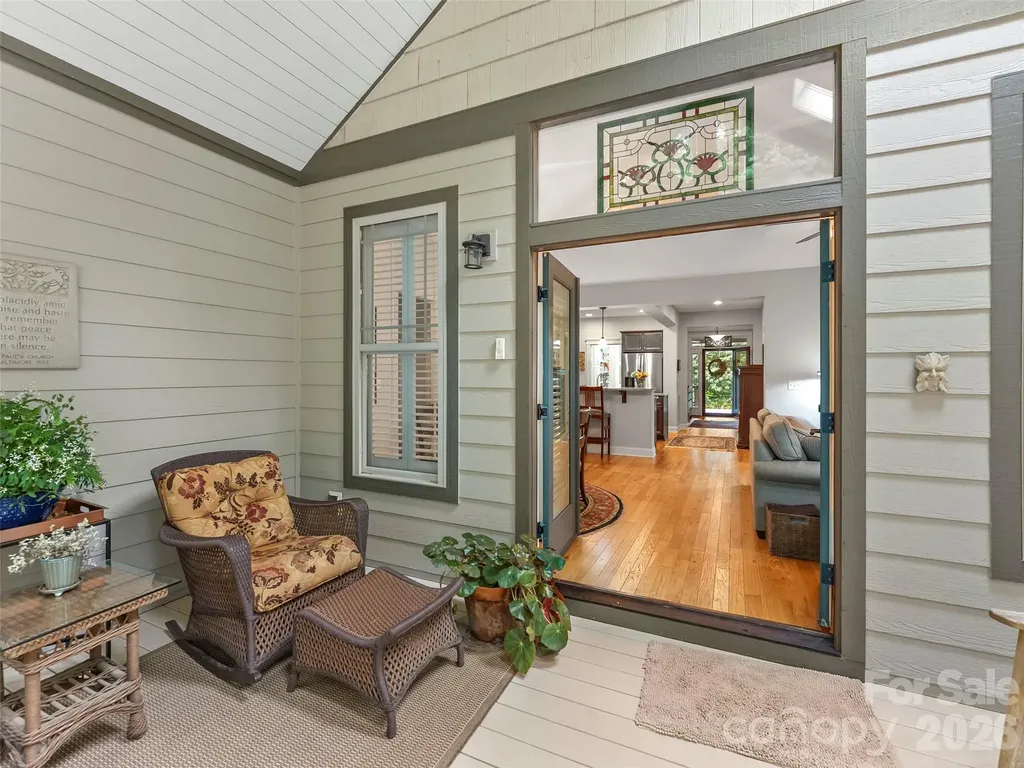 151 Monarch Road Hendersonville NC 28739