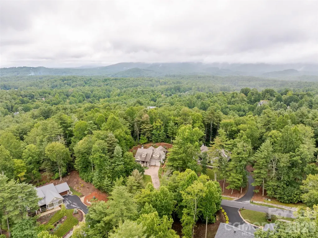 151 Monarch Road Hendersonville NC 28739