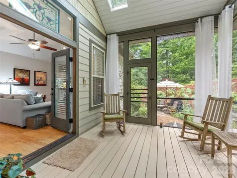 151 Monarch Road Hendersonville NC 28739