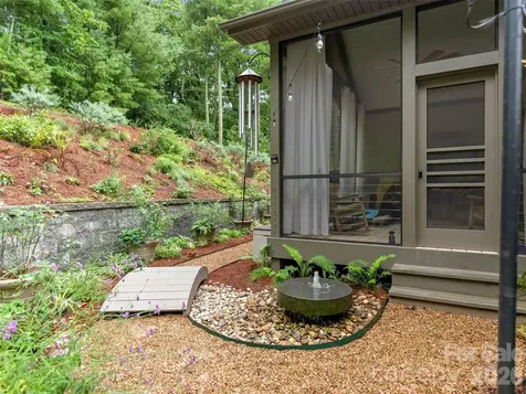 151 Monarch Road Hendersonville NC 28739