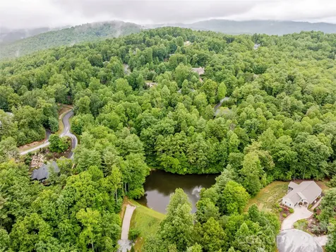 151 Monarch Road Hendersonville NC 28739