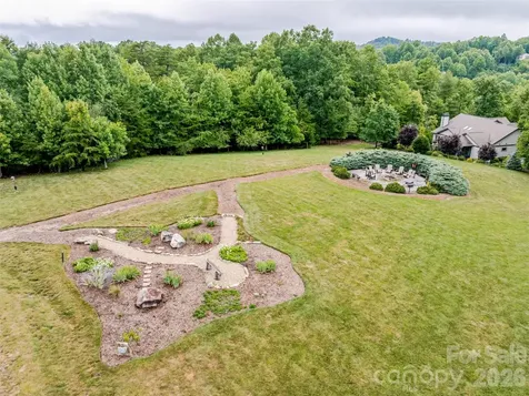 151 Monarch Road Hendersonville NC 28739