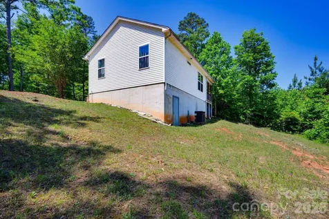 419 Travelers Rest Lane Rutherfordton NC 28139
