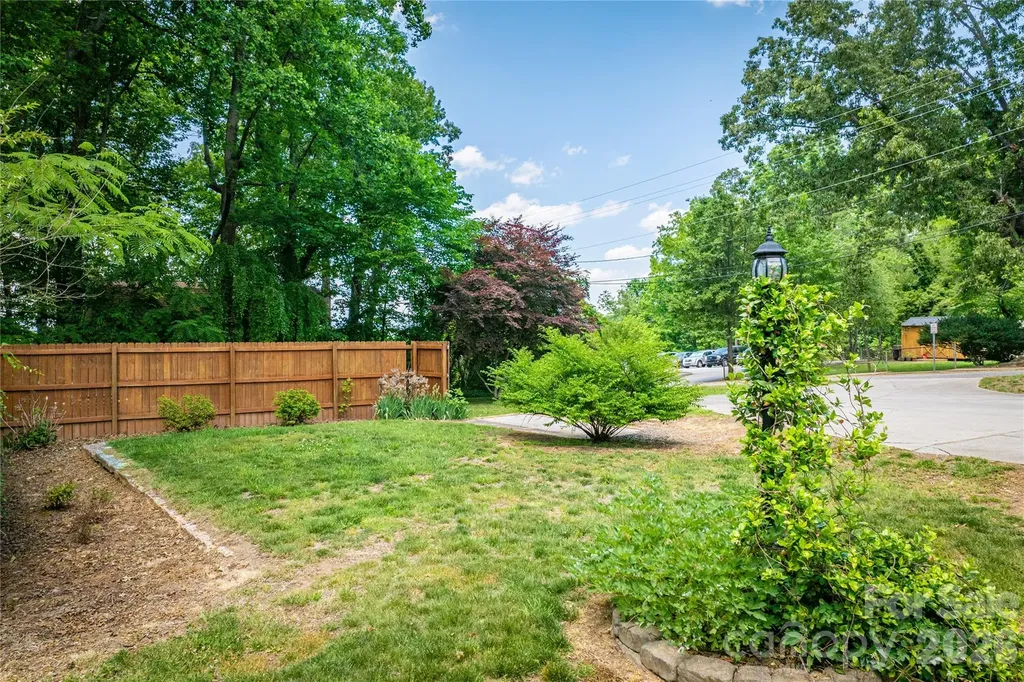 200 Falls Street Morganton NC 28655