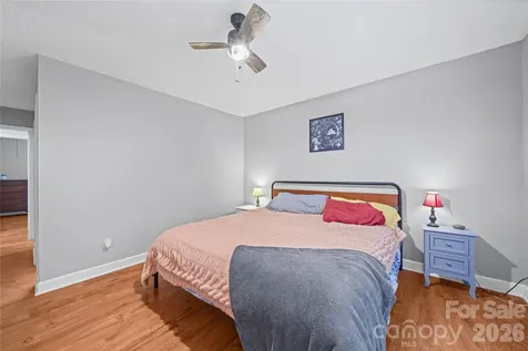 1309 Winding Branch Court Charlotte NC 28216