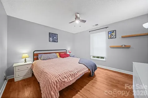 1309 Winding Branch Court Charlotte NC 28216