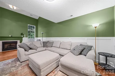 1309 Winding Branch Court Charlotte NC 28216