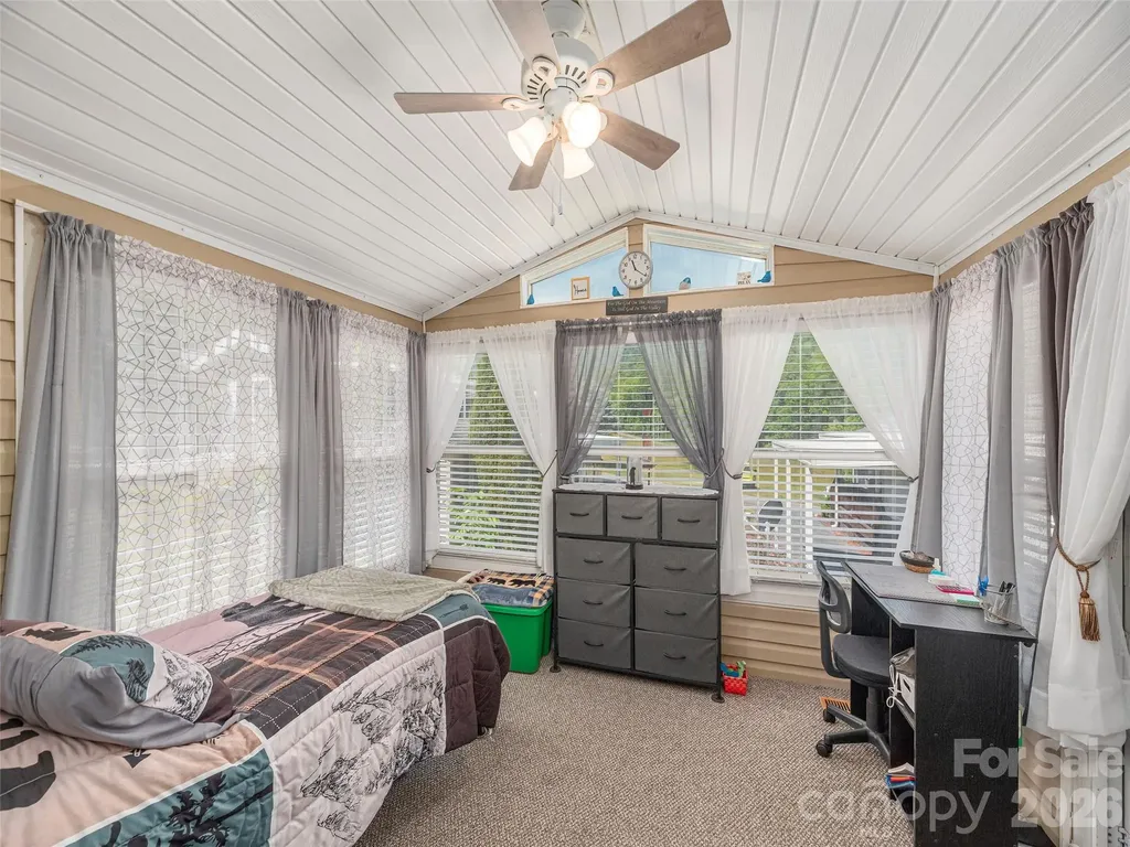 4 Levi Drive Maggie Valley NC 28751