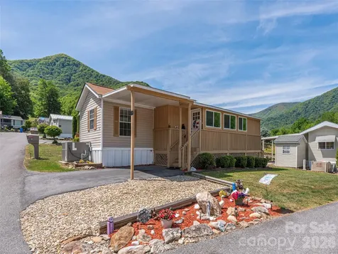 4 Levi Drive Maggie Valley NC 28751