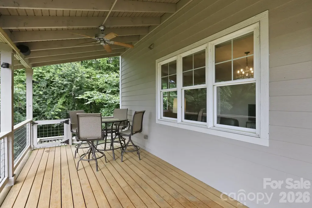 65 Buckle Ridge Weaverville NC 28787