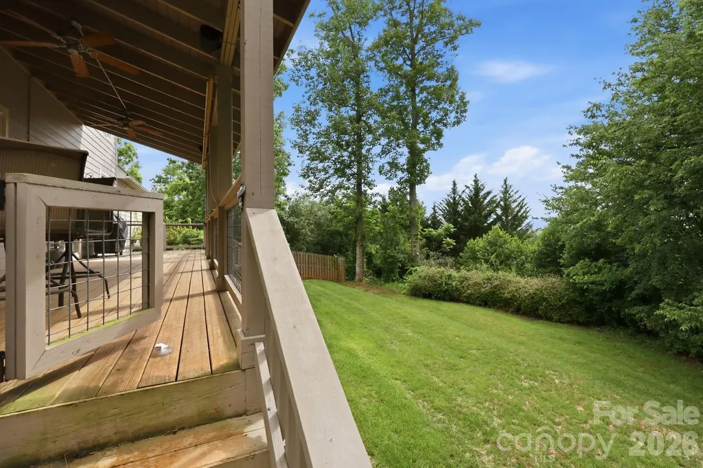 65 Buckle Ridge Weaverville NC 28787