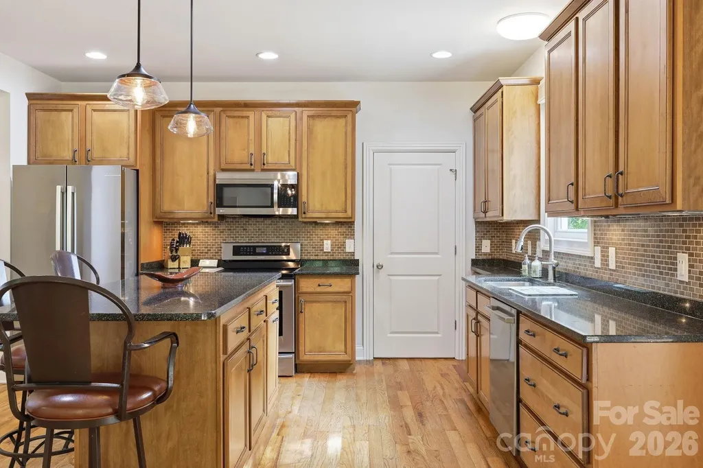 65 Buckle Ridge Weaverville NC 28787