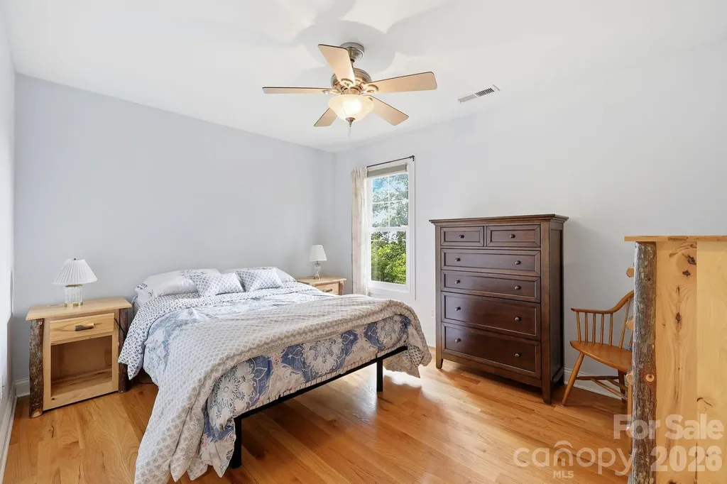 65 Buckle Ridge Weaverville NC 28787