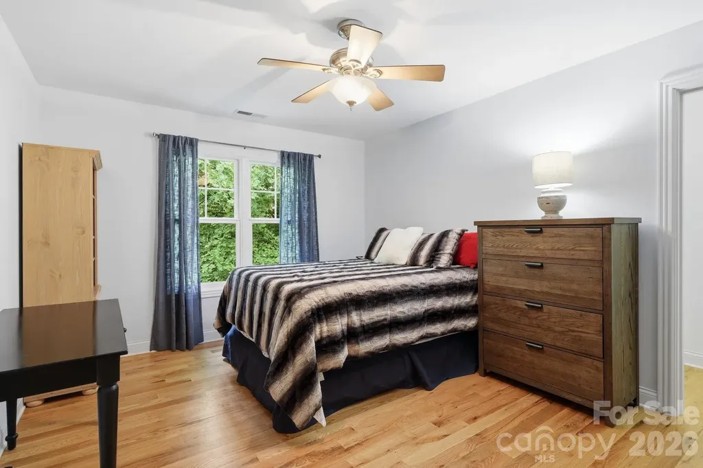 65 Buckle Ridge Weaverville NC 28787